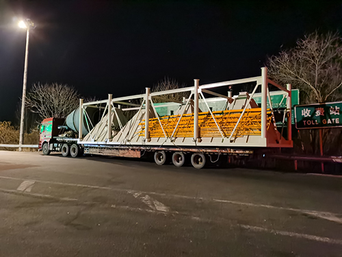 脈沖布袋除塵器發(fā)貨場(chǎng)景